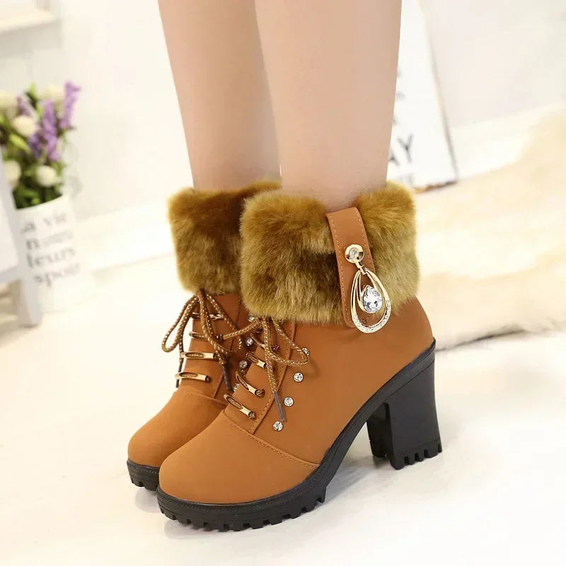 Suede Femmes Bottes Hiver Designer Talons Hauts Chaussures Pour Femmes Nouveau Courte En Peluche Haut Plate-forme Cheville Bottes Élégant DesignerShop